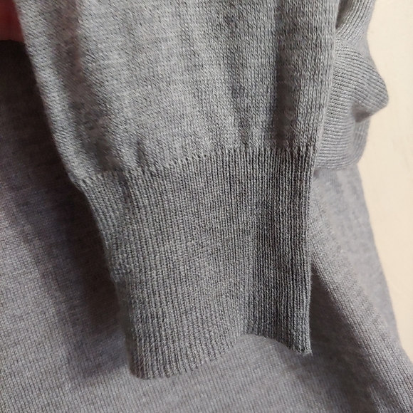 Poof New York Gray Front Tie Sweater Top Size Women's Large NEW with Tag - Picture 6 of 8